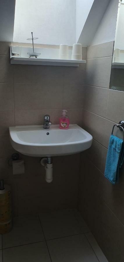 Penzion Dolni Dunajovice Luaran gambar