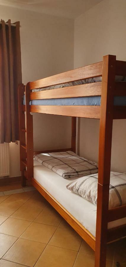 Penzion Dolni Dunajovice Luaran gambar